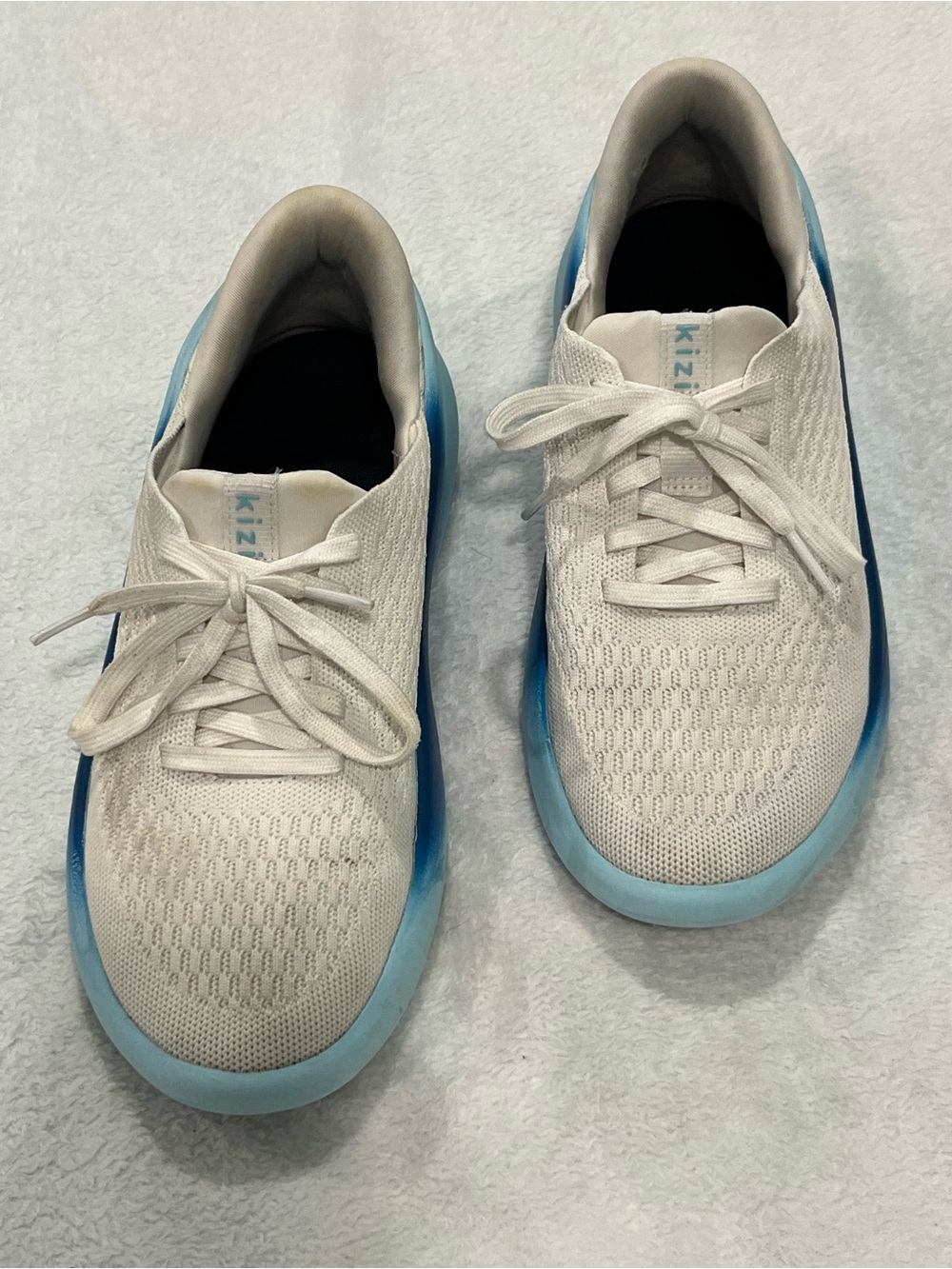 Kizik White and Light Blue Women’s Athletic Sneakers - Lightweight Comfort